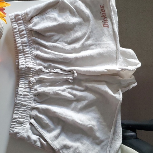 Dickies Cream White Pyjama Shorts - Picture 1 of 8